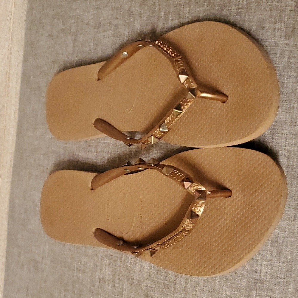 Havaianas flip flops